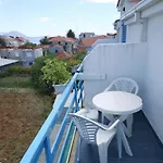 Apartament By The Sea Sucuraj, Hvar - 3589