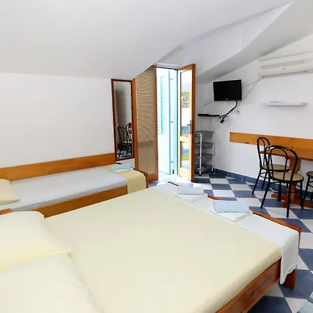 Apartmán By The Sea Sucuraj, Hvar - 3589